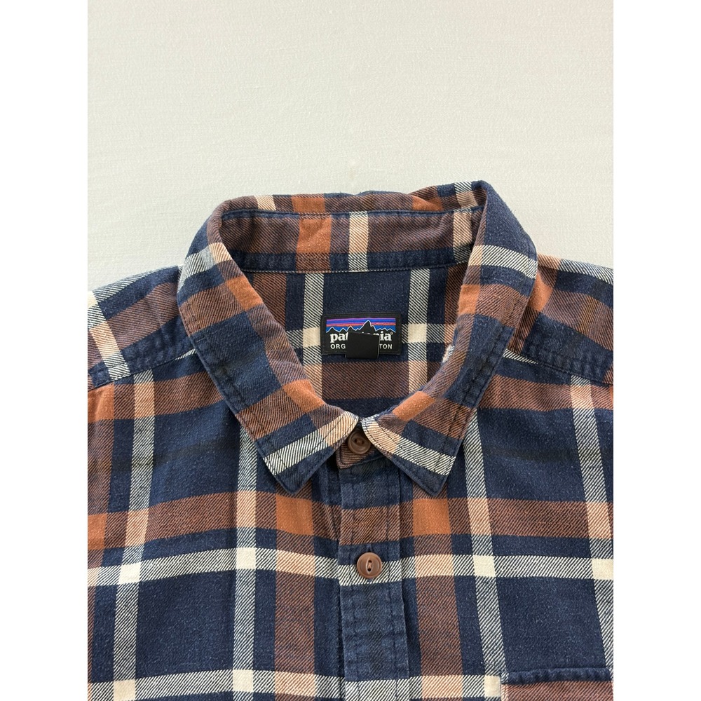Patagonia Fjord Flannel Shirt Mens XL Navy Brown Plaid Organic Cotton LS
